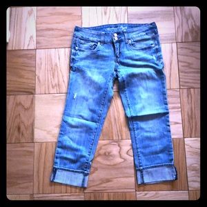 American Eagle Artist Denim Capri